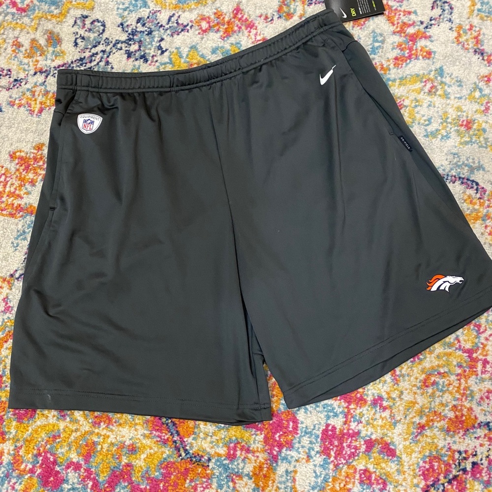 Nike shorts XXL